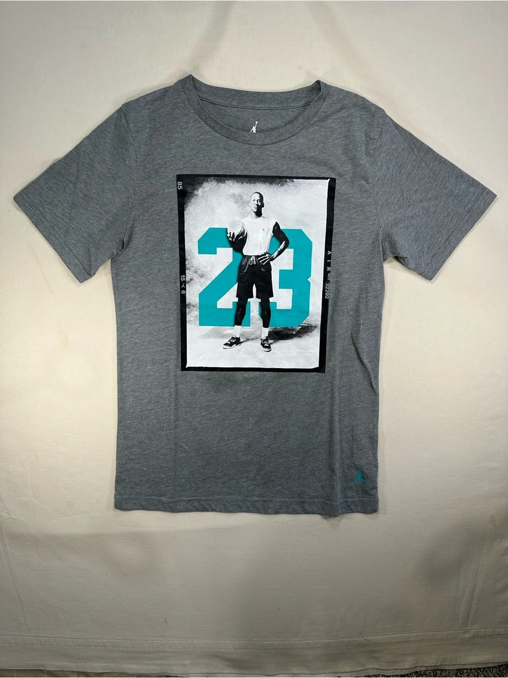 Jordan '88 Photo Dri-Fit Graphic T-Shirt Gray Youth XL Like New